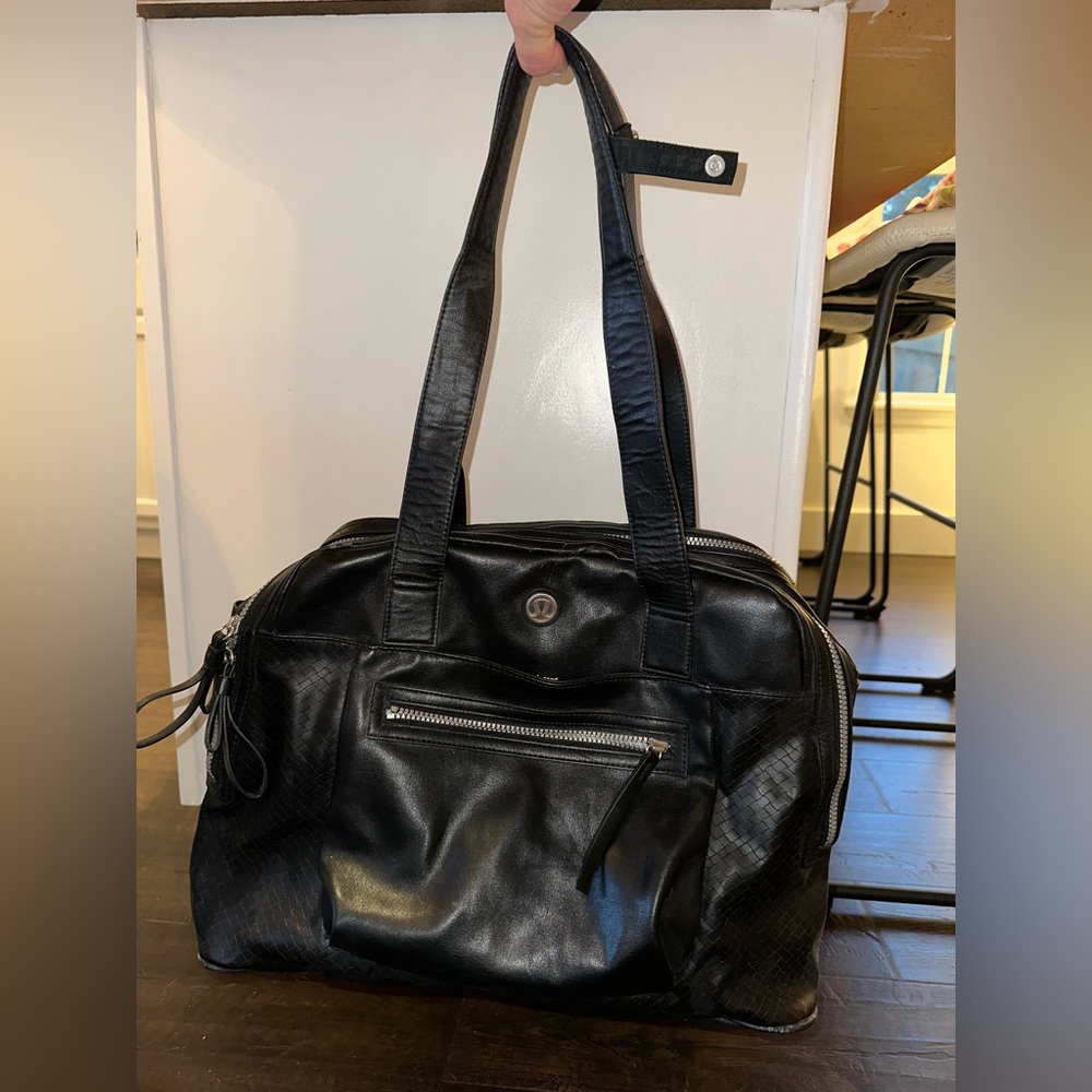 Lululemon gym bag